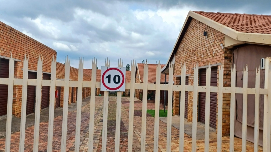 1 Bedroom Property for Sale in Parys Free State